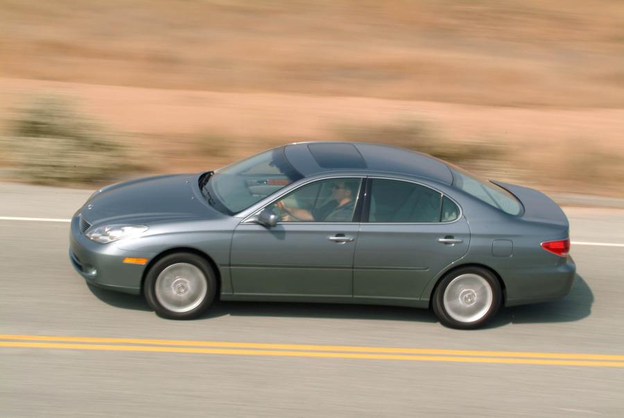  Lexus ES330 2005 года  (фото 11 из 16)